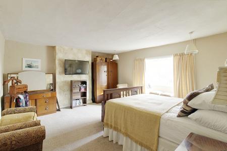 5 bedroom Character Property for sale in Main Street, Baston, PE6