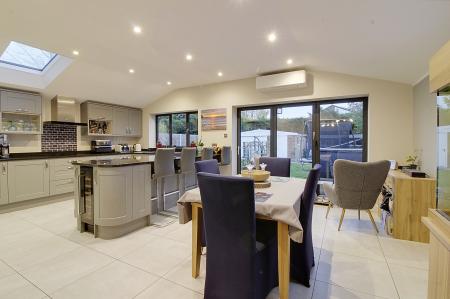 3 bedroom Semi-detached house for sale in Millfield Road, Deeping St. James, PE6