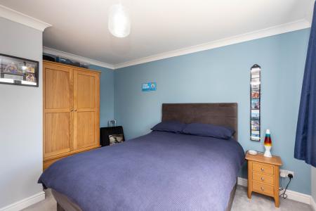 5 bedroom Detached house for sale in Prestland, Market Deeping, PE6