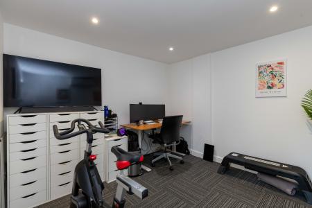 5 bedroom Detached house for sale in Prestland, Market Deeping, PE6