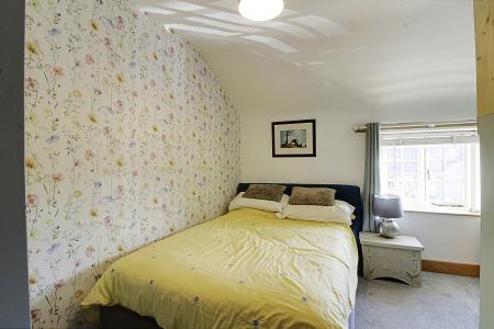 4 bedroom Character Property for sale in St Pegas Road, Peakirk, PE6