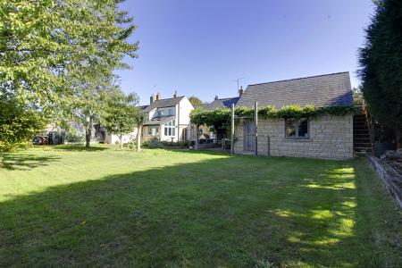 4 bedroom Character Property for sale in St Pegas Road, Peakirk, PE6