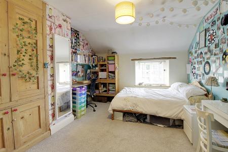 4 bedroom Character Property for sale in St Pegas Road, Peakirk, PE6