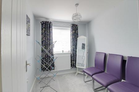 4 bedroom Detached house to let in Gold Street, Eye, PE6