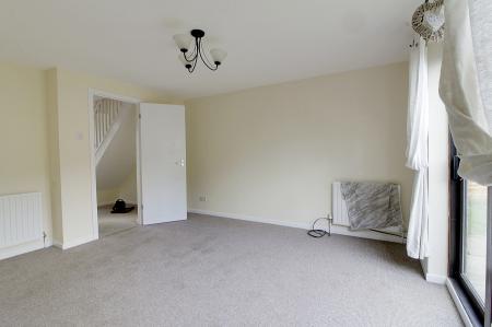 2 bedroom End of terrace house for sale in Lancaster Way, Market Deeping, PE6