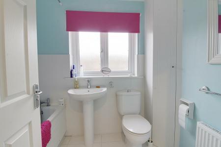 4 bedroom Detached house for sale in Hay Barn Road, Deeping St Nicholas, PE11