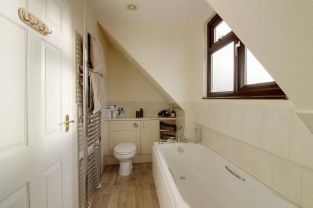 3 bedroom Detached house for sale in Pingle Lane, Northborough, PE6