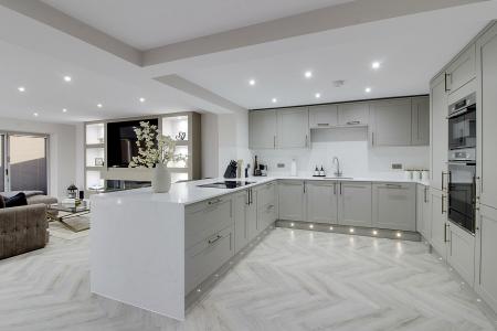 4 bedroom Detached house for sale in Village Streets, Frognall, PE6