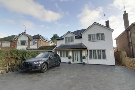 4 bedroom Detached house for sale in Village Streets, Frognall, PE6