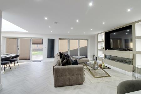 4 bedroom Detached house for sale in Village Streets, Frognall, PE6