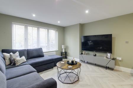 4 bedroom Detached house for sale in Village Streets, Frognall, PE6