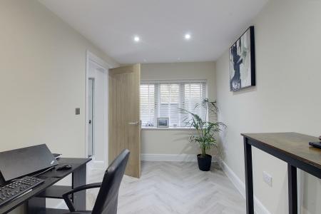 4 bedroom Detached house for sale in Village Streets, Frognall, PE6