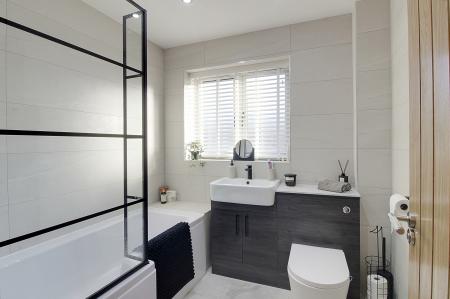 4 bedroom Detached house for sale in Village Streets, Frognall, PE6