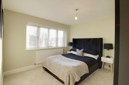 4 bedroom Detached house for sale in Village Streets, Frognall, PE6