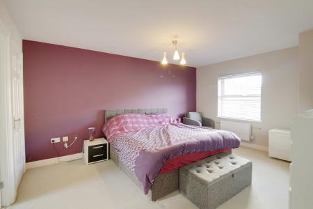 5 bedroom Detached house for sale in Cornfield Close, Deeping St Nicholas, PE11