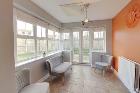 5 bedroom Detached house for sale in Cornfield Close, Deeping St Nicholas, PE11