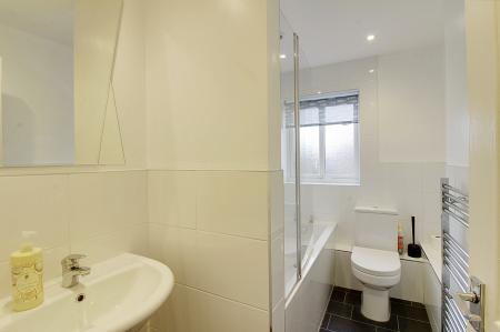 2 bedroom Semi-detached house for sale in Swift Close, Deeping St. James, PE6