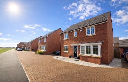 4 bedroom Detached house for sale in Streton Gardens, Deeping St. James, PE6