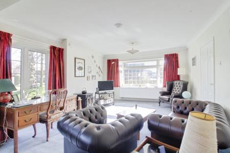 3 bedroom Detached bungalow for sale in High Street, Maxey, PE6