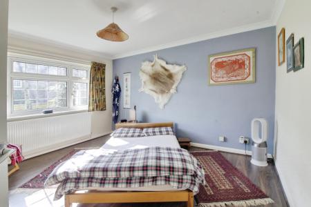 3 bedroom Detached bungalow for sale in High Street, Maxey, PE6