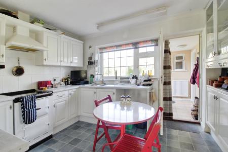 3 bedroom Detached bungalow for sale in High Street, Maxey, PE6