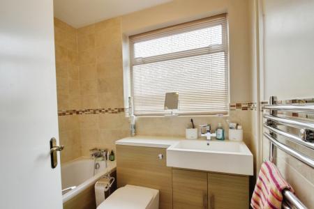 3 bedroom Chalet for sale in Guntons Road, Newborough, PE6