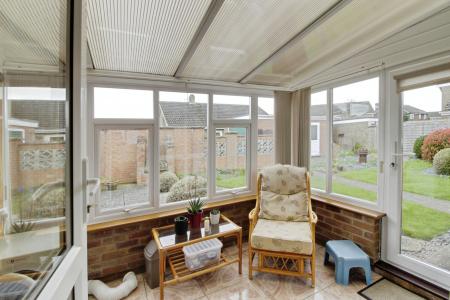 3 bedroom Detached bungalow for sale in Lindsey Avenue, Market Deeping, PE6