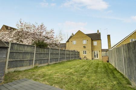 3 bedroom Semi-detached house for sale in Spalding Road, Deeping St. James, PE6