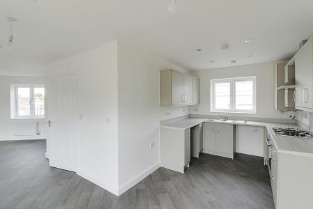 3 bedroom Semi-detached house to let in Harrier Way, Market Deeping, PE6