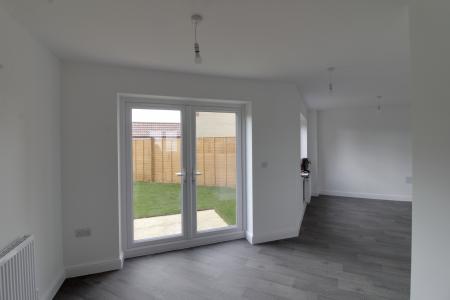 3 bedroom Semi-detached house to let in Harrier Way, Market Deeping, PE6