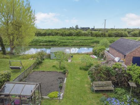 4 bedroom Character Property for sale in Church Street, Deeping St. James, PE6