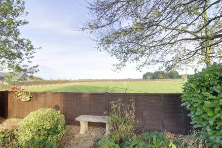 4 bedroom Detached house for sale in Eastgate, Deeping St. James, PE6