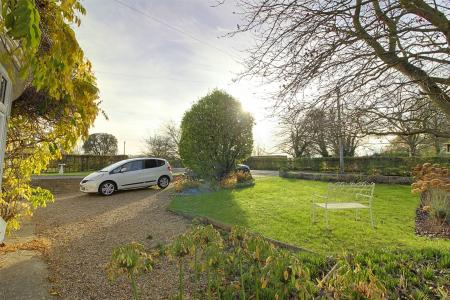 4 bedroom Detached house for sale in Eastgate, Deeping St. James, PE6