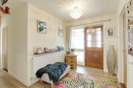 3 bedroom Detached bungalow for sale in Kesteven Drive, Market Deeping, PE6