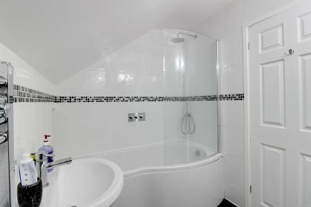 4 bedroom Detached bungalow for sale in Broadgate Lane, Deeping St. James, PE6