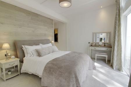 2 bedroom Lodge for sale in Lodge 11 Langtoft Lakes, PE6 9QB