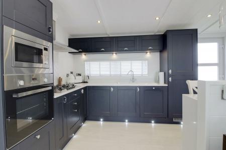 2 bedroom Lodge for sale in Lodge 11 Langtoft Lakes, PE6 9QB