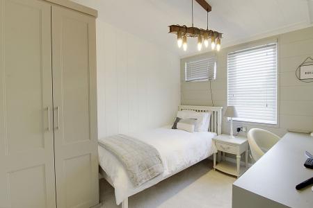 2 bedroom Lodge for sale in Lodge 11 Langtoft Lakes, PE6 9QB