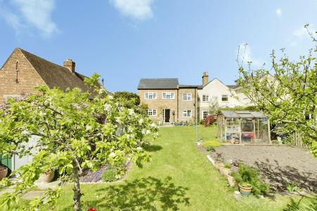 4 bedroom Semi-detached house for sale in Church Street, Deeping St. James, PE6