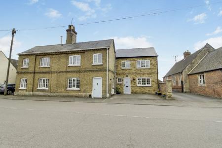 4 bedroom Semi-detached house for sale in Church Street, Deeping St. James, PE6