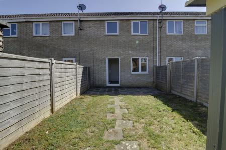 2 bedroom Terraced House for sale in Anson Court, Market Deeping, PE6