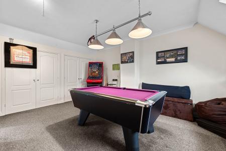 5 bedroom Detached house for sale in Haywain Drive, Deeping St. Nicholas, PE11