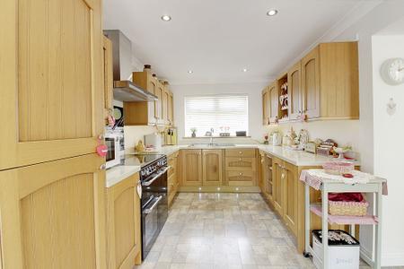 3 bedroom Detached bungalow for sale in Rembrandt Way, Spalding, PE11