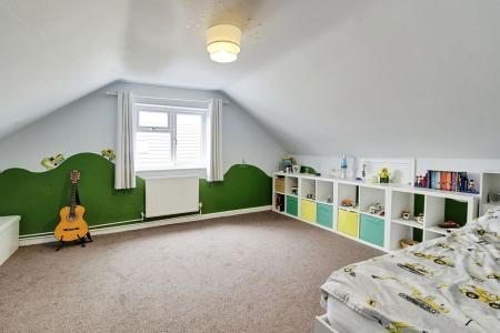 4 bedroom Detached bungalow for sale in Broadgate Lane, Deeping St. James, PE6