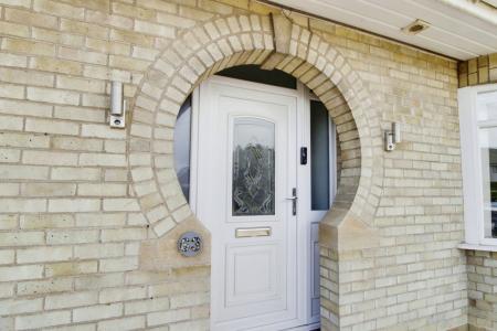 4 bedroom Detached bungalow for sale in Broadgate Lane, Deeping St. James, PE6