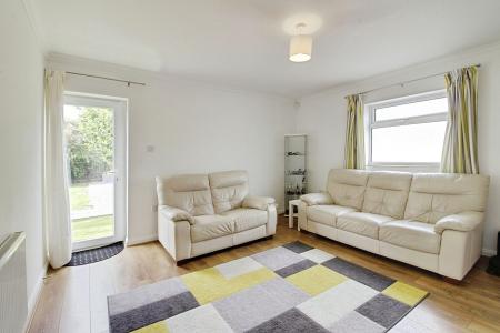 4 bedroom Detached bungalow for sale in Broadgate Lane, Deeping St. James, PE6