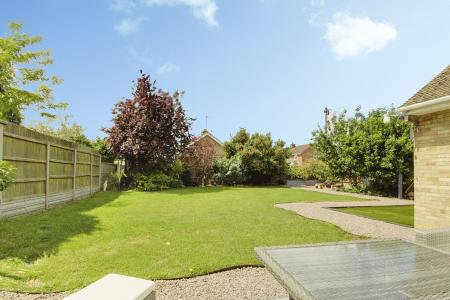 4 bedroom Detached bungalow for sale in Broadgate Lane, Deeping St. James, PE6