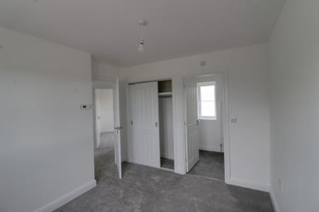 3 bedroom Semi-detached house to let in Harrier Way, Market Deeping, PE6