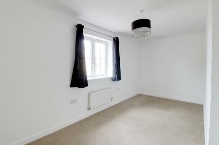 3 bedroom Semi-detached house to let in Princess Grove, Market Deeping, PE6
