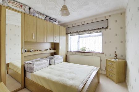 3 bedroom Detached bungalow for sale in Lindsey Avenue, Market Deeping, PE6